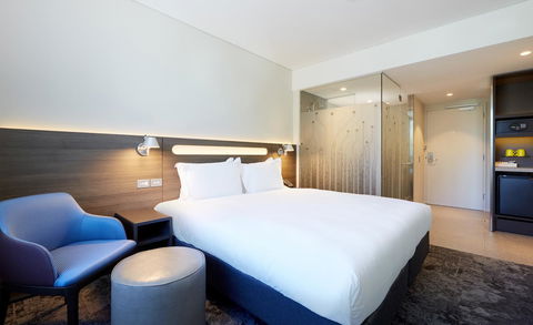 Holiday Inn Express Sydney Macquarie Park, An IHG Hotel - Mackay Tourism 9