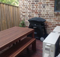 Hideaway Holiday Apartments - Mackay Tourism