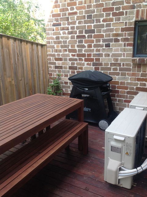 Hideaway Holiday Apartments - Mackay Tourism 0