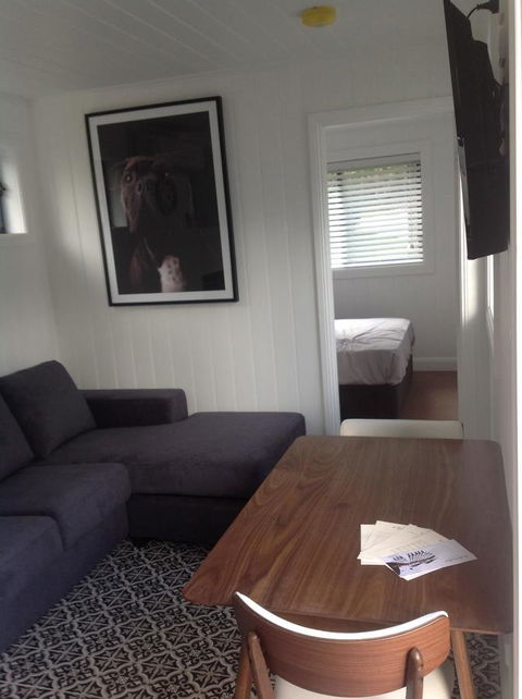 Hideaway Holiday Apartments - Mackay Tourism 12