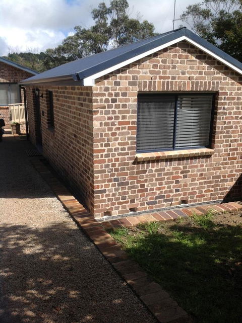 Hideaway Holiday Apartments - Mackay Tourism 4