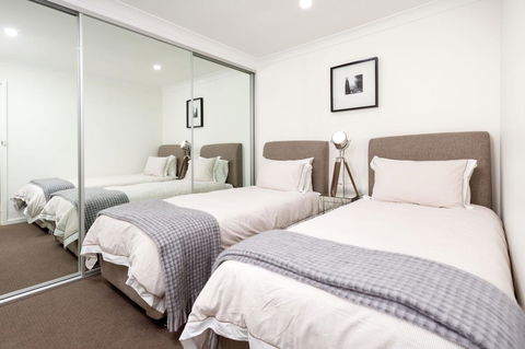 Sleeping In Style - Central & Sophisticated - Mackay Tourism 7