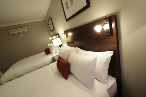 Carlyle Suites & Apartments - Mackay Tourism 14