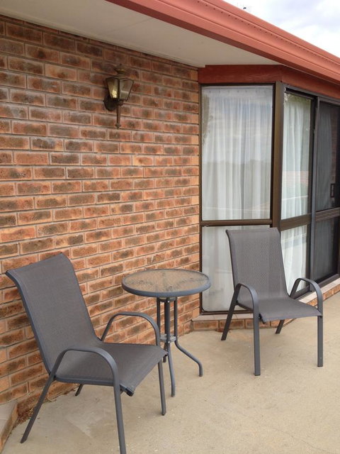 Hume Country Motor Inn - Mackay Tourism 30