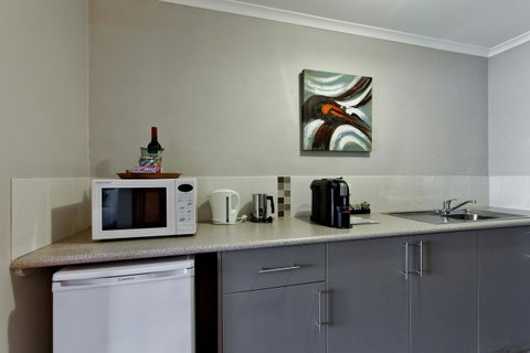 Hume Country Motor Inn - Mackay Tourism 37