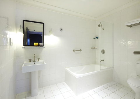 Harbour Rocks Hotel Sydney - Mackay Tourism 27