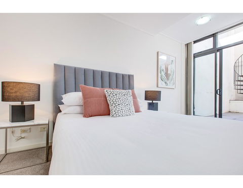 Walk To The Convention Centre, Casino, City - Mackay Tourism 18