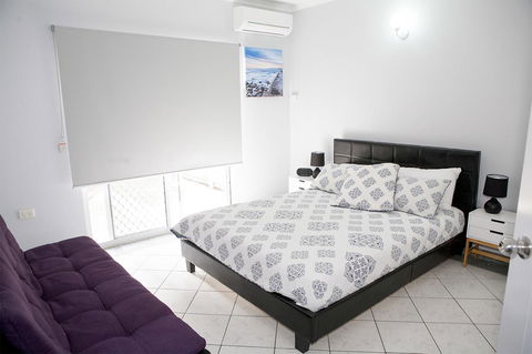 Nightcliff Foreshore Getaway - McKay Gardens - Mackay Tourism 11