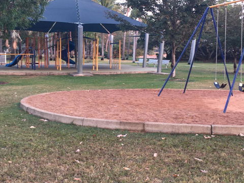 Nightcliff Foreshore Getaway - McKay Gardens - Mackay Tourism 33