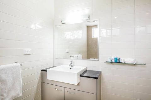 Novotel Darwin Airport - Mackay Tourism 16