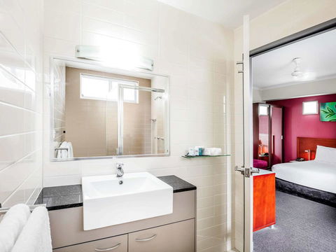 Novotel Darwin Airport - Mackay Tourism 29