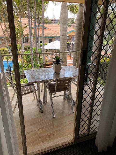 Beaches Serviced Apartments - Mackay Tourism 20
