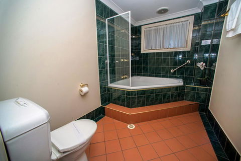 Beaches Serviced Apartments - Mackay Tourism 33