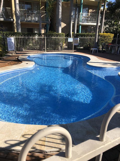 Beaches Serviced Apartments - Mackay Tourism 22