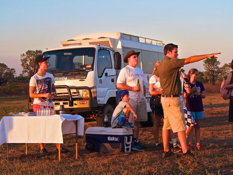 Wildman Wilderness Lodge - Mackay Tourism 19