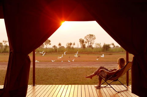Wildman Wilderness Lodge - Mackay Tourism 12