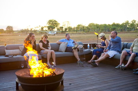Wildman Wilderness Lodge - Mackay Tourism 3