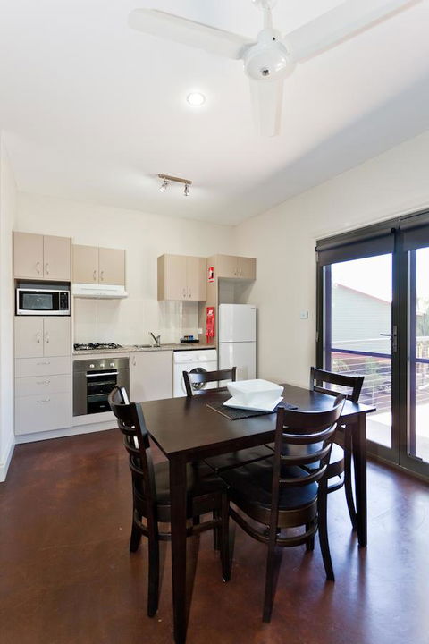 Alice On Todd Apartments - Mackay Tourism 19