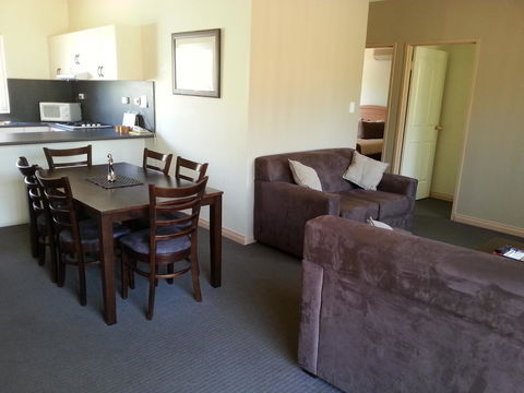 Alice On Todd Apartments - Mackay Tourism 14
