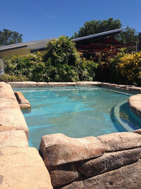 Melaleuca On Mitchell - Darwin YHA - Mackay Tourism 23