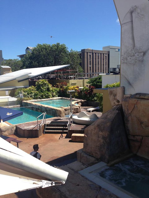 Melaleuca On Mitchell - Darwin YHA - Mackay Tourism 22