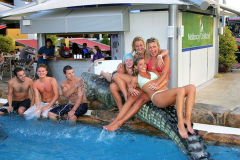 Melaleuca On Mitchell - Darwin YHA - Mackay Tourism 21