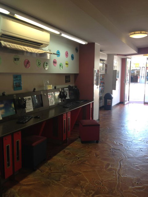 Melaleuca On Mitchell - Darwin YHA - Mackay Tourism 25