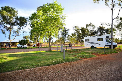 Erldunda Desert Oaks Resort - Mackay Tourism 29