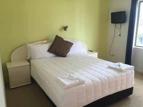 Golden Sands Motor Inn - Mackay Tourism 2