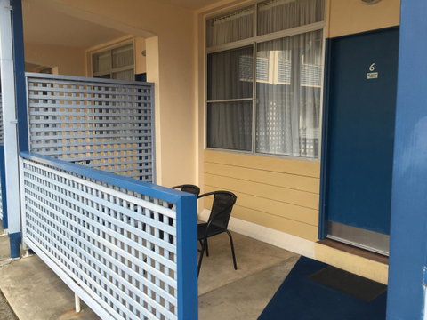 Golden Sands Motor Inn - Mackay Tourism 15