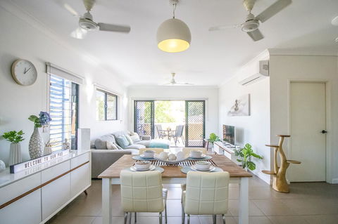 ZEN QUEST - The NOMADS PAD Near Nightcliff Markets & Sunset Foreshore - Mackay Tourism 0