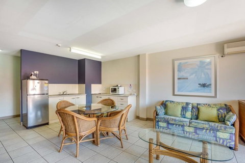 Nelson Bay Breeze - Mackay Tourism 26