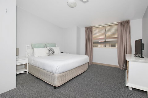 Nelson Bay Breeze - Mackay Tourism 14