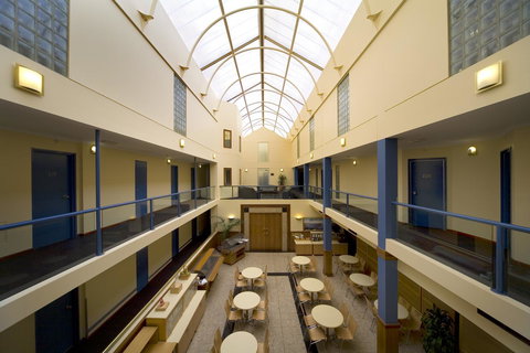 Madison Capital Executive Apartments - Mackay Tourism 2