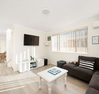 Bombora  Fingal Bay - Mackay Tourism