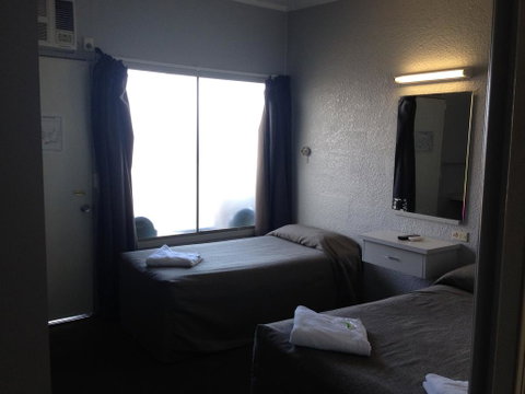 Boomerang Hotel - Mackay Tourism 0