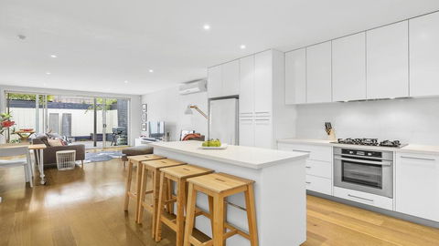 Boutique Stays - Port Haven - Mackay Tourism 1