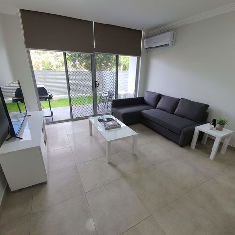 Brand New Apartment In Prime Location In Penrith - Mackay Tourism 0