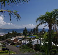 Breakers 2 13 East Street - Mackay Tourism