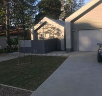 Bridal Falls Cottage - Mackay Tourism