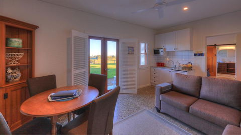 Bridle Guesthouse - Mackay Tourism 0