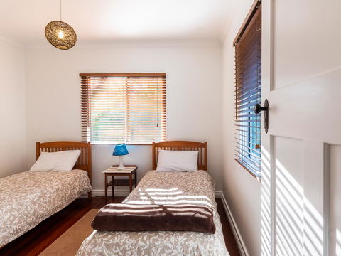 Bridle Guesthouse - Mackay Tourism 1
