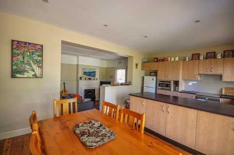 Brigalow Cottage - Mackay Tourism 3