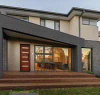 Brighton East 3 Bedroom 3 Bathroom Townhouse - Mackay Tourism