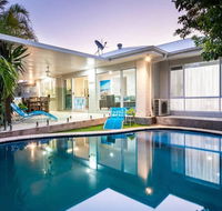 Broadbeach Waters Home With Private Pool - Mackay Tourism