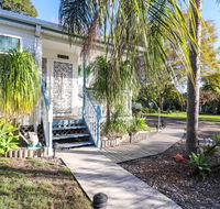 Bromyard Cottage - Mackay Tourism