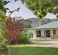 Brookfield Guest House - Mackay Tourism