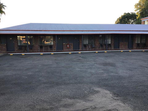 Bryants Motel - Mackay Tourism 2