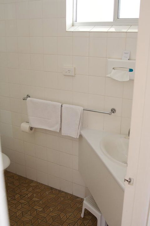 Buckaroo Motor Inn - Mackay Tourism 3