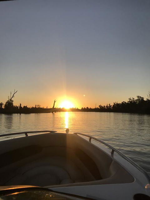 Bundalong Waterfront - Mackay Tourism 1